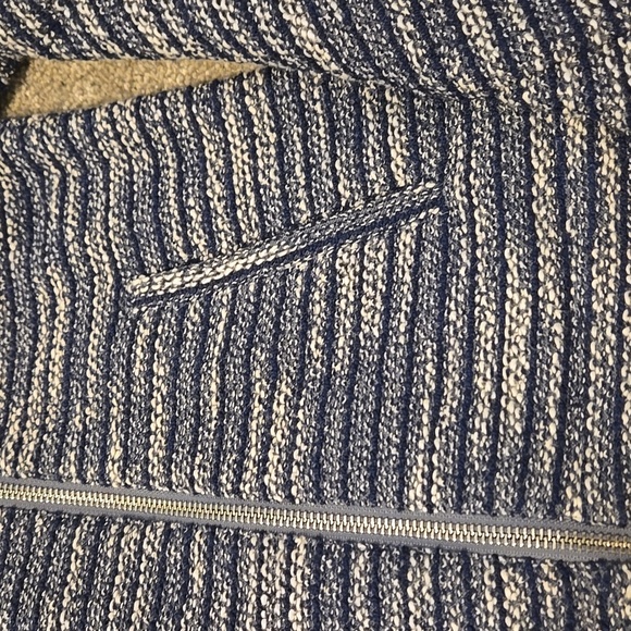 LOFT Navy and White Textured Jacket Womens Size Small - Picture 3 of 8